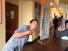 Podzimní_výzdoba_školy - 2.jpg