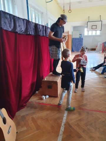 Divadlo - 17074143636621