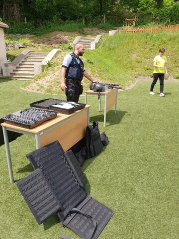 Policie - 20