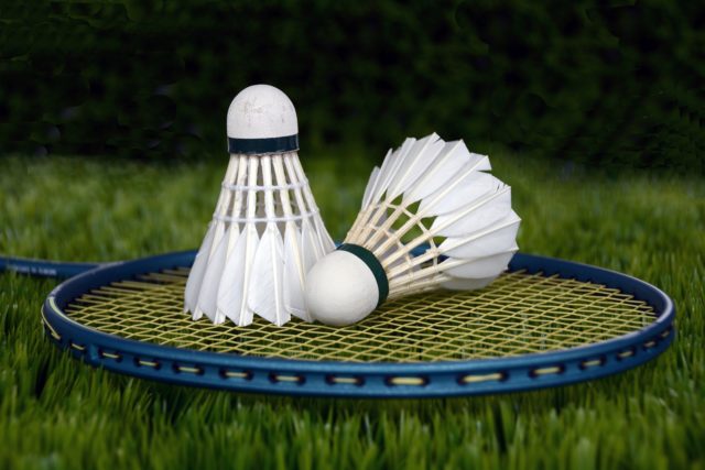 Fikejs - badminton-1428047_1920.jpg