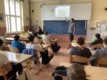 Beseda_9.B_urad_prace - IMG-0179